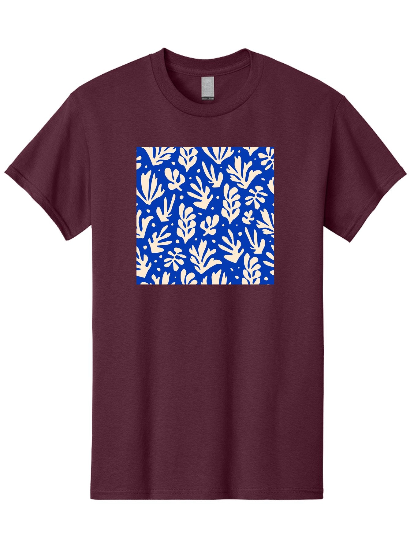 Blue-Floral-Pattern Men'S Graphic Tee, 100% Cotton, Comfortable Casual Summer Wear, Machine Washable, Floral Pattern, Leaf Design, Botanical Elements, Blue Background, Cream-Colored Flowers, Abstract Foliage, Repeating Design, Aab605