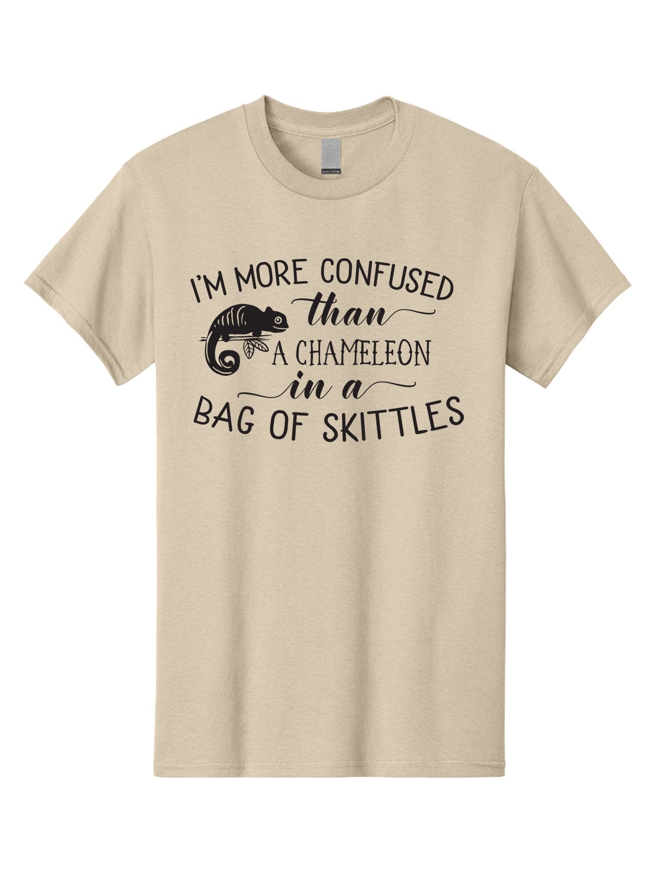 I-M-More-Confused-Than-A-Chameleon-In-A-Bag-Of-Skittles Men'S Graphic Tee, 100% Cotton, Comfortable Casual Summer Wear, Machine Washable, Funny Quote, Humorous Saying, Confused Chameleon, Bag Of Skittles, Playful Graphic, Whimsical Design, Aac863 4
