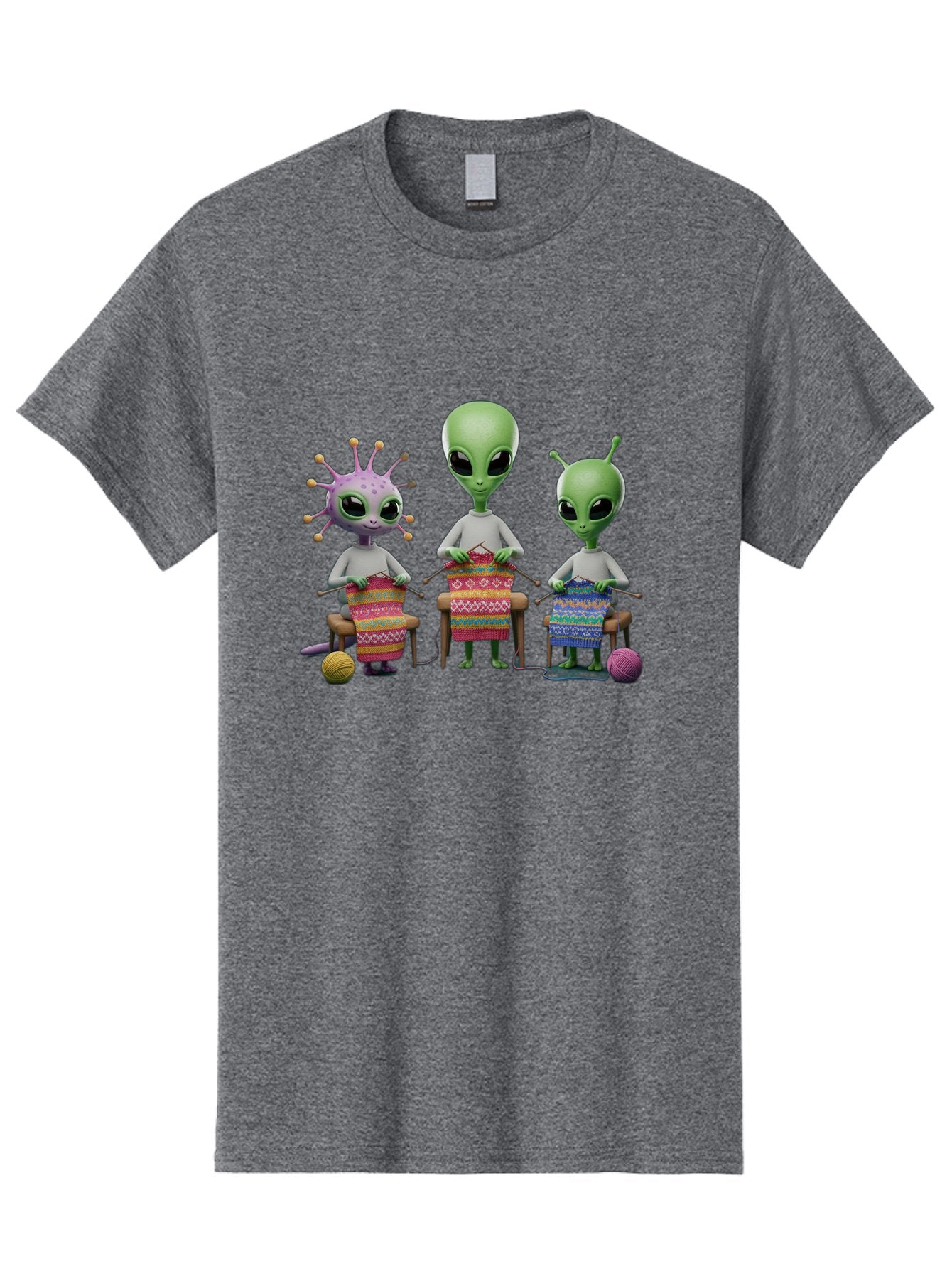 Aliens-Knitting Men'S Graphic Tee, 100% Cotton, Comfortable Casual Summer Wear, Machine Washable, Cartoon Aliens, Knitting Patterns, Colorful Yarn, Creative Creatures, Extraterrestrial Hobby, Playful Illustration, Knitting Needles, Bab638 4