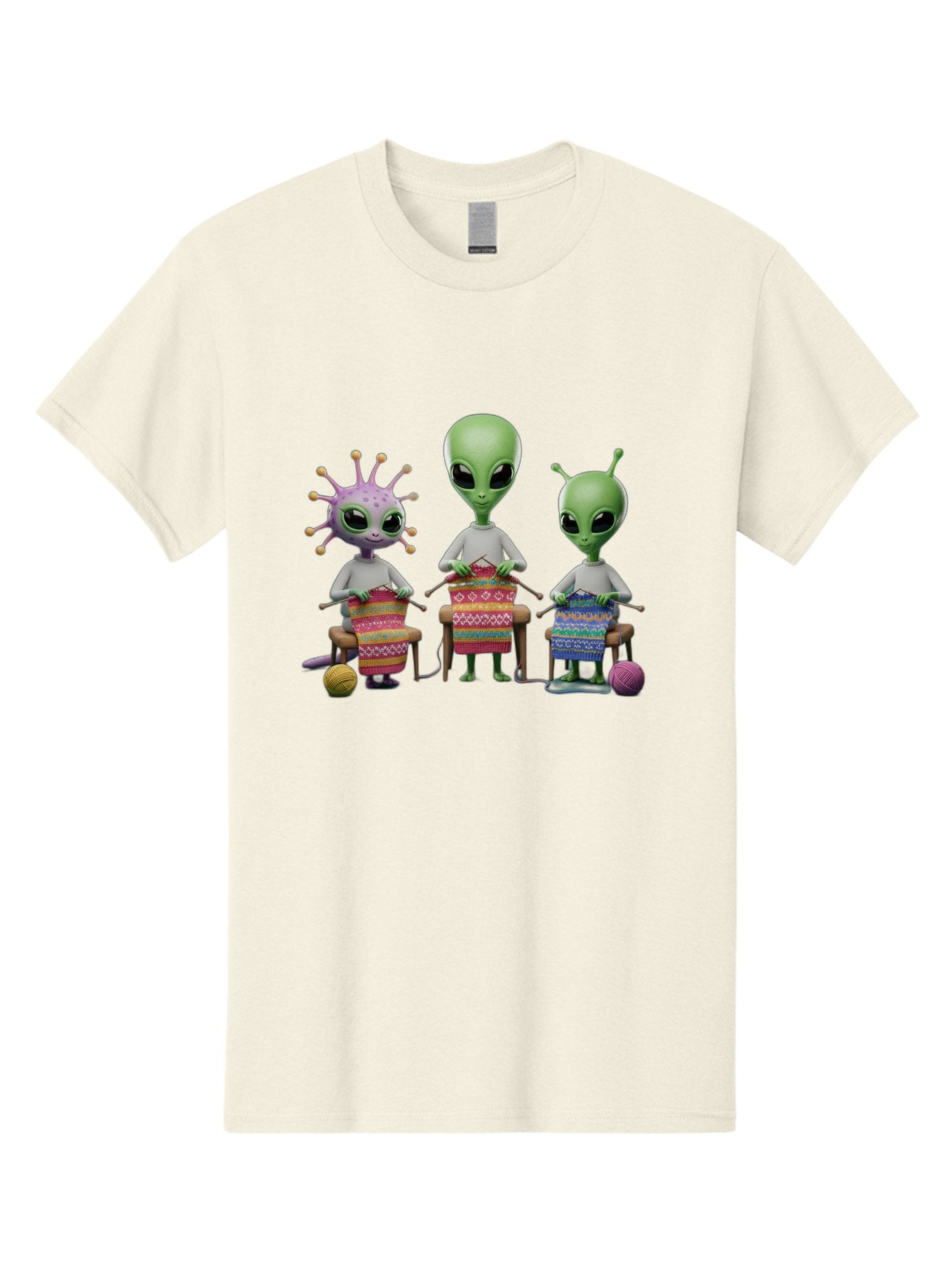 Aliens-Knitting Men'S Graphic Tee, 100% Cotton, Comfortable Casual Summer Wear, Machine Washable, Cartoon Aliens, Knitting Patterns, Colorful Yarn, Creative Creatures, Extraterrestrial Hobby, Playful Illustration, Knitting Needles, Bab638 10