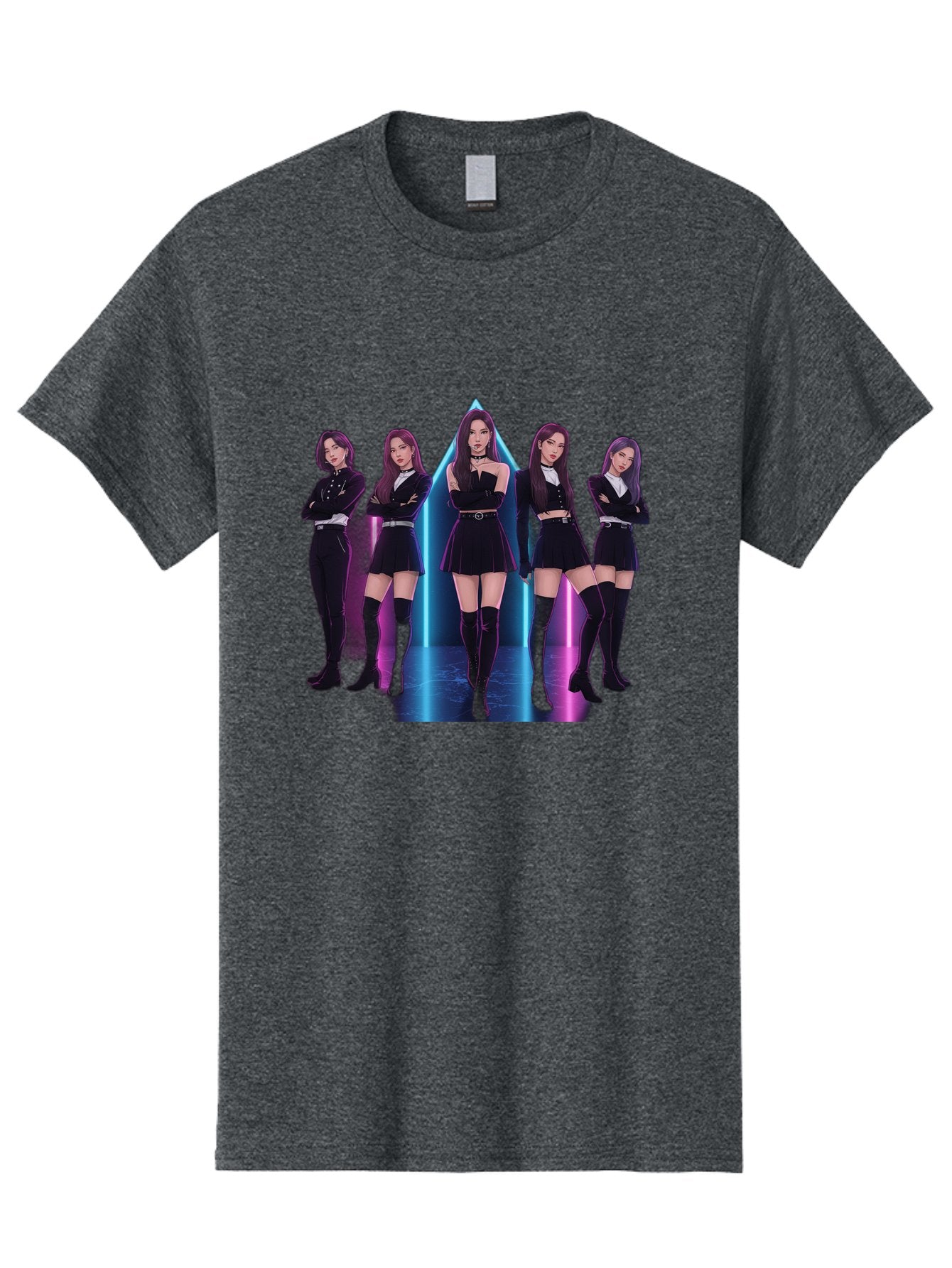 Itzy-Group-Shot Men'S Graphic Tee, 100% Cotton, Comfortable Casual Summer Wear, Machine Washable, K-Pop Group Itzy, Five Members Standing Together, Black Outfits, Futuristic Style, Neon Lights, Edgy Fashion, Modern Music, Group Pose, Bac077 9
