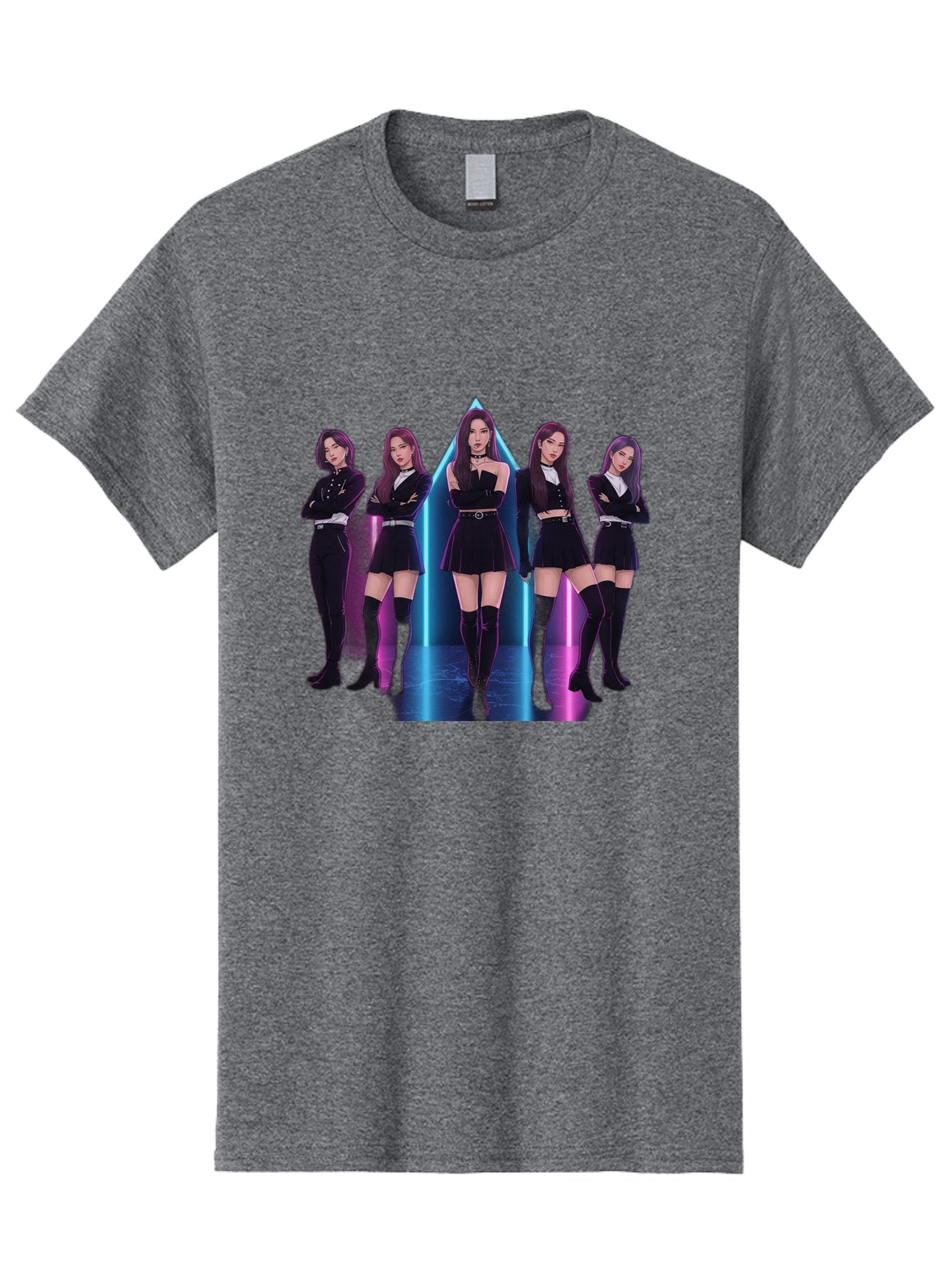 Itzy-Group-Shot Men'S Graphic Tee, 100% Cotton, Comfortable Casual Summer Wear, Machine Washable, K-Pop Group Itzy, Five Members Standing Together, Black Outfits, Futuristic Style, Neon Lights, Edgy Fashion, Modern Music, Group Pose, Bac077