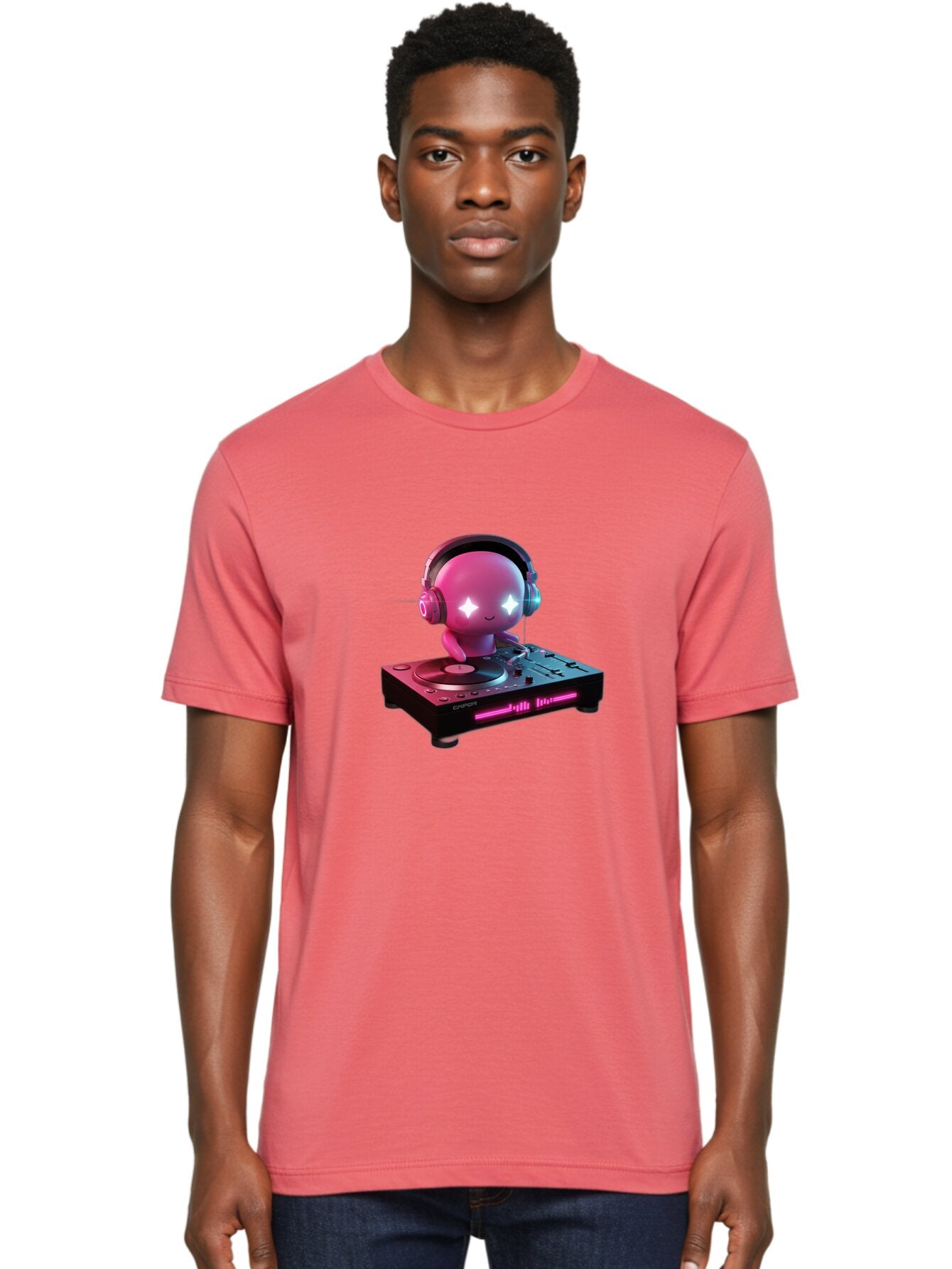 Pink-Alien-Dj Men'S Graphic Tee, 100% Cotton, Comfortable Casual Summer Wear, Machine Washable, Character Djing, Pink Headphones, Sparkling Eyes, Vinyl Record, Music Production, Electronic Dance Music, Dj Controller, Vibrant Scene, Bad421 20