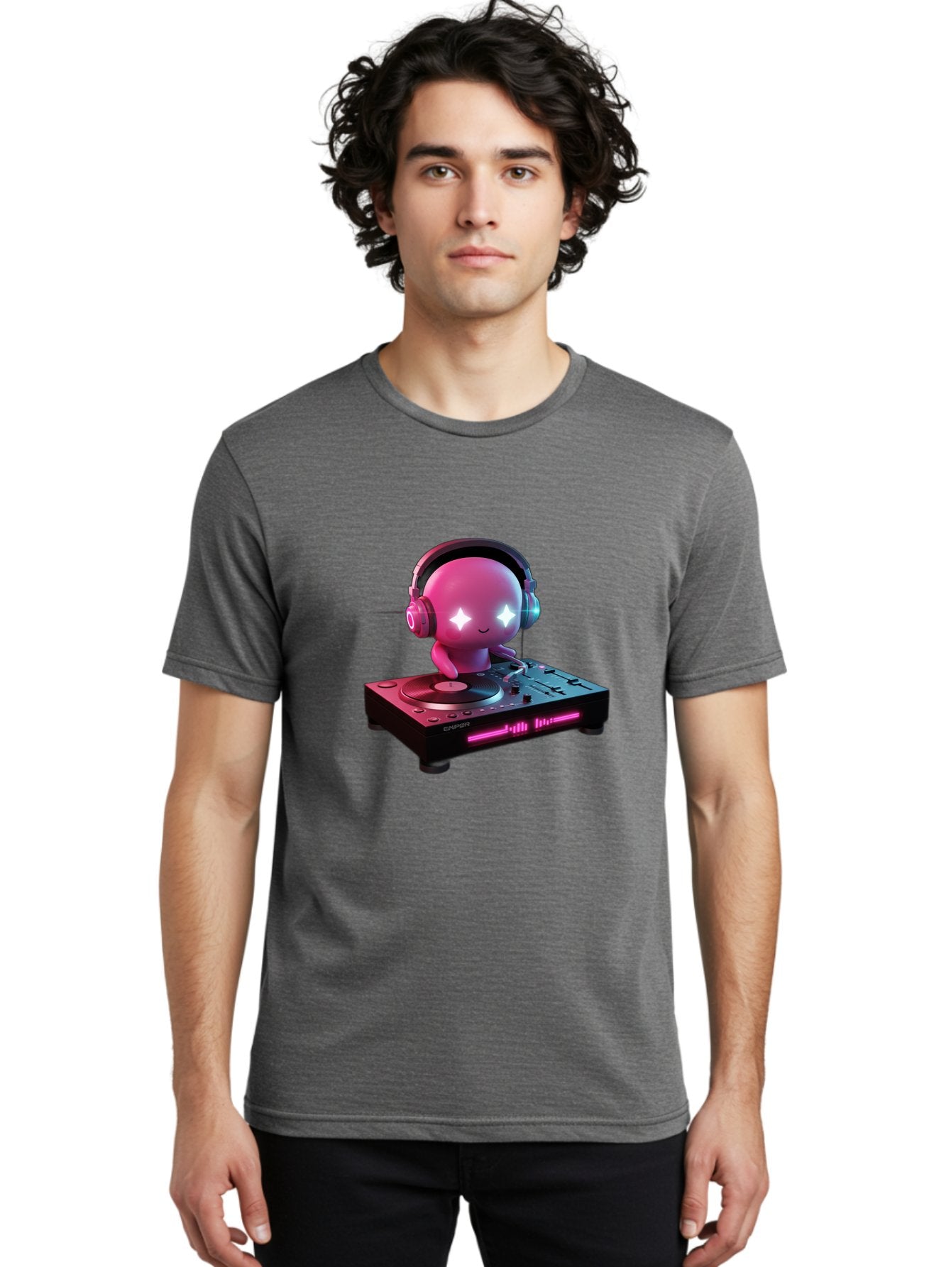 Pink-Alien-Dj Men'S Graphic Tee, 100% Cotton, Comfortable Casual Summer Wear, Machine Washable, Character Djing, Pink Headphones, Sparkling Eyes, Vinyl Record, Music Production, Electronic Dance Music, Dj Controller, Vibrant Scene, Bad421 26