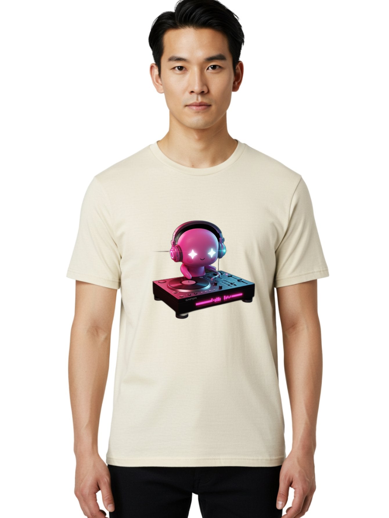 Pink-Alien-Dj Men'S Graphic Tee, 100% Cotton, Comfortable Casual Summer Wear, Machine Washable, Character Djing, Pink Headphones, Sparkling Eyes, Vinyl Record, Music Production, Electronic Dance Music, Dj Controller, Vibrant Scene, Bad421 29