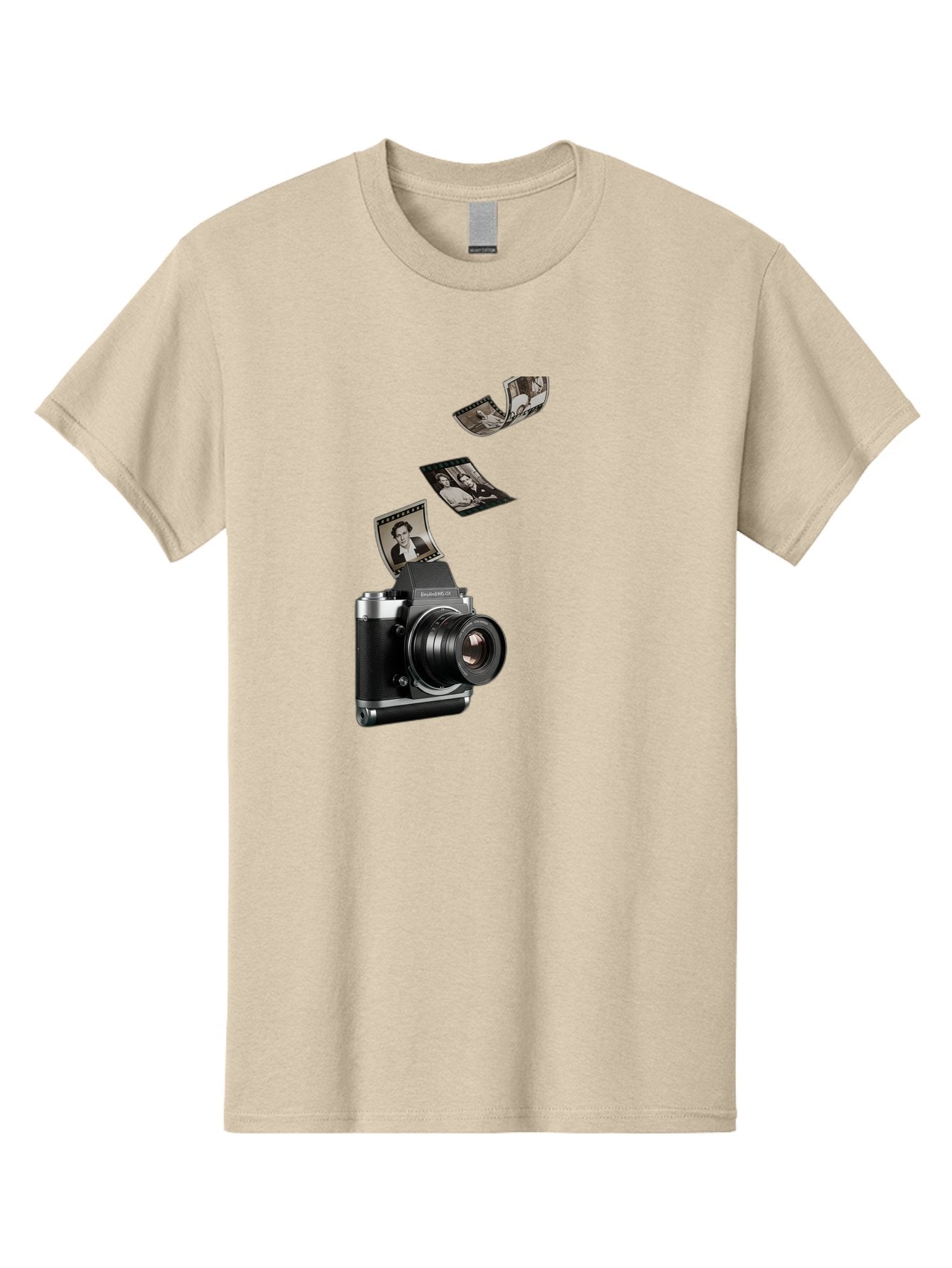 Polaroid-Camera-10 Men'S Graphic Tee, 100% Cotton, Comfortable Casual Summer Wear, Machine Washable, Sharedigital Camera, Black And Silver Camera, Polaroid Photographs, Black And White Portraits, Instant Photography, Camera Technology, Bae681 9