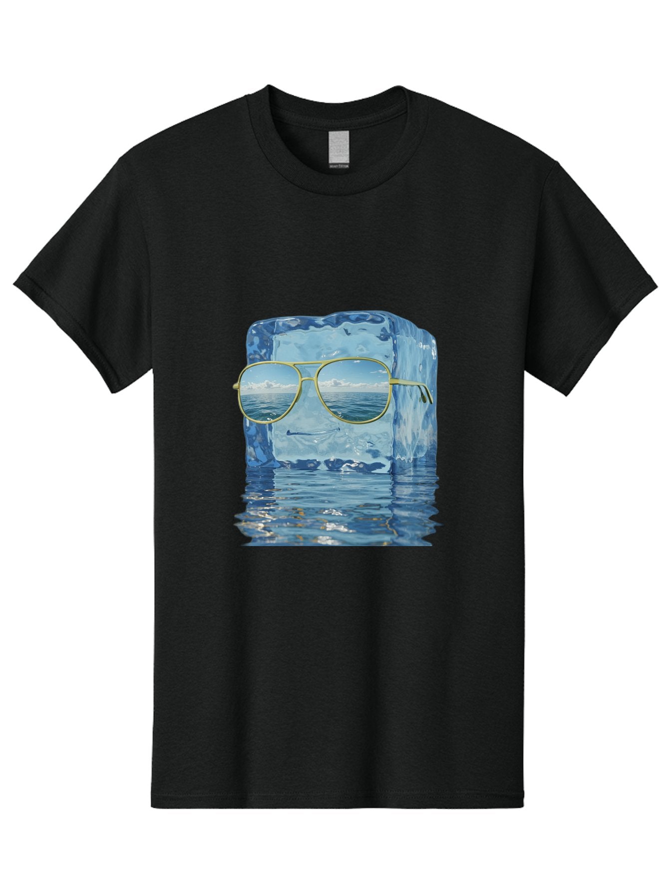 Iceberg-Sunglasses Men'S Graphic Tee, 100% Cotton, Comfortable Casual Summer Wear, Machine Washable, Vintage Camera, Old Camera, Antique Camera, Black Camera, Classic Photography, Photography Equipment, Nostalgic Device, Film Camera, Bak769