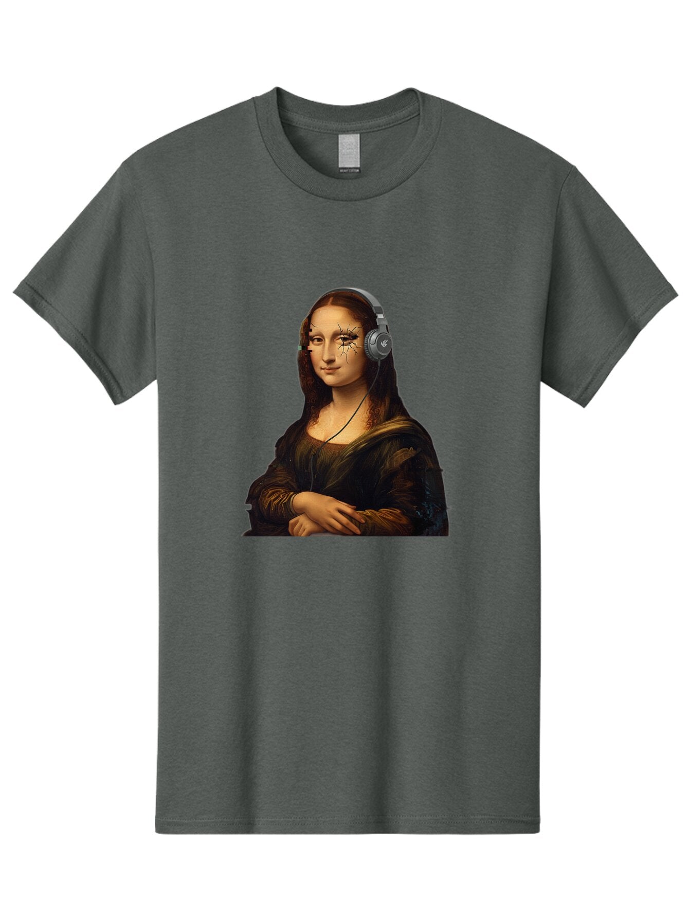 Mona-Lisa-Headphones-2 Men'S Graphic Tee, 100% Cotton, Comfortable Casual Summer Wear, Machine Washable, Vintage Camera, Old Camera, Antique Camera, Black Camera, Classic Photography, Photography Equipment, Nostalgic Device, Film Camera, Bam902 14