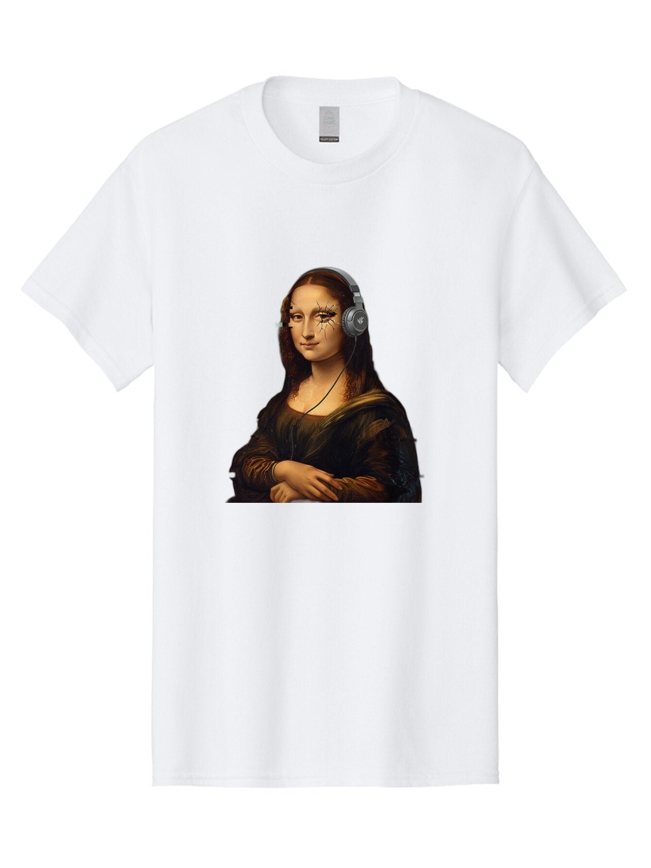 Mona-Lisa-Headphones-2 Men'S Graphic Tee, 100% Cotton, Comfortable Casual Summer Wear, Machine Washable, Vintage Camera, Old Camera, Antique Camera, Black Camera, Classic Photography, Photography Equipment, Nostalgic Device, Film Camera, Bam902 5