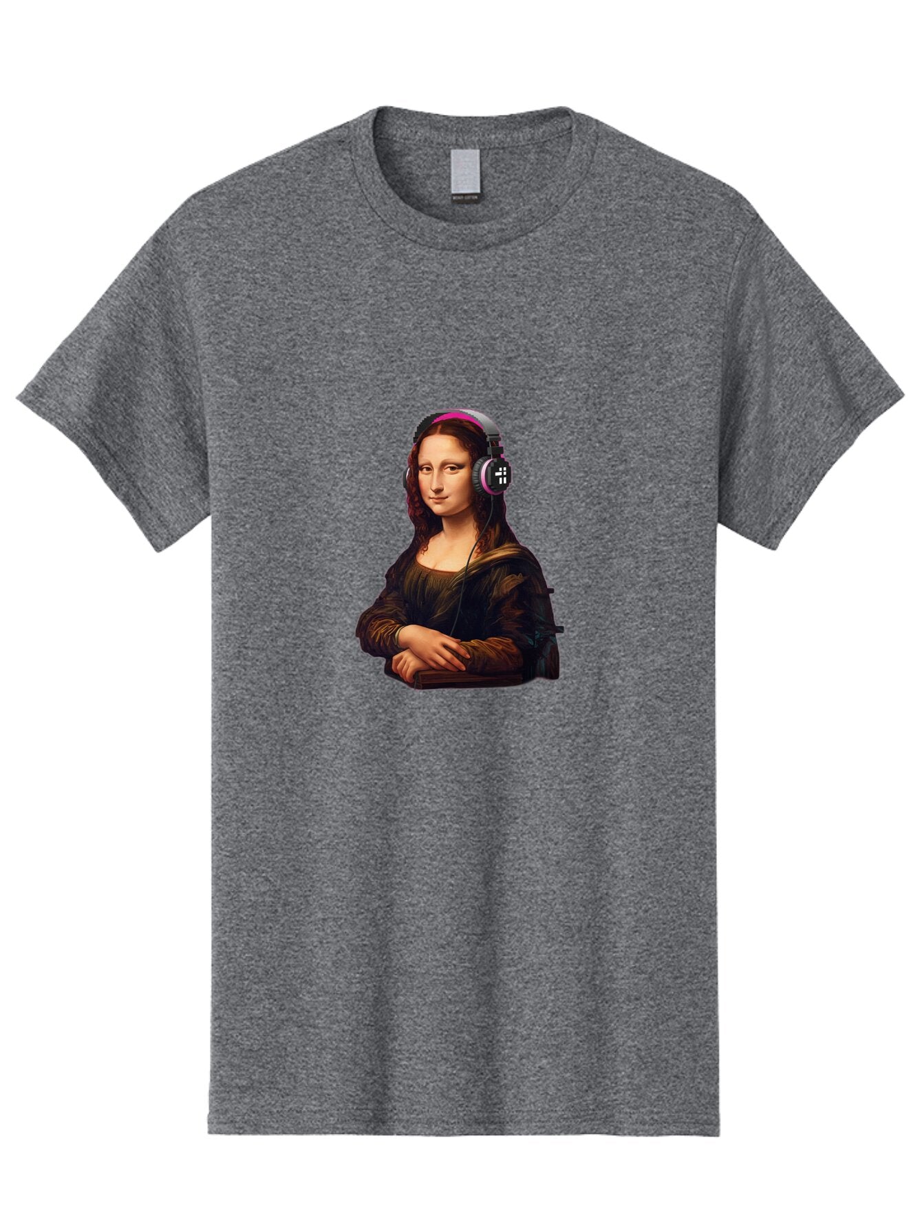 Mona-Lisa-With-Headphones-2 Men'S Graphic Tee, 100% Cotton, Comfortable Casual Summer Wear, Machine Washable, Vintage Camera, Old Camera, Antique Camera, Black Camera, Classic Photography, Photography Equipment, Nostalgic Device, Film Camera, Bam908 12
