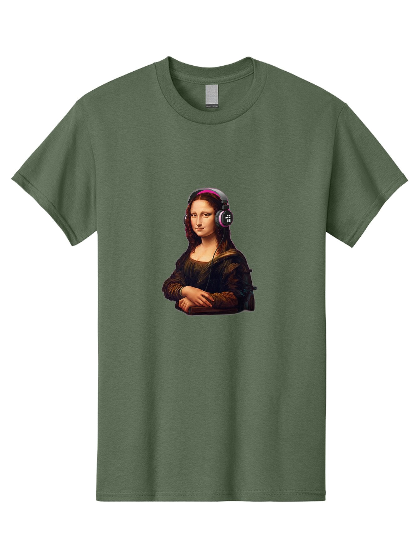 Mona-Lisa-With-Headphones-2 Men'S Graphic Tee, 100% Cotton, Comfortable Casual Summer Wear, Machine Washable, Vintage Camera, Old Camera, Antique Camera, Black Camera, Classic Photography, Photography Equipment, Nostalgic Device, Film Camera, Bam908 3