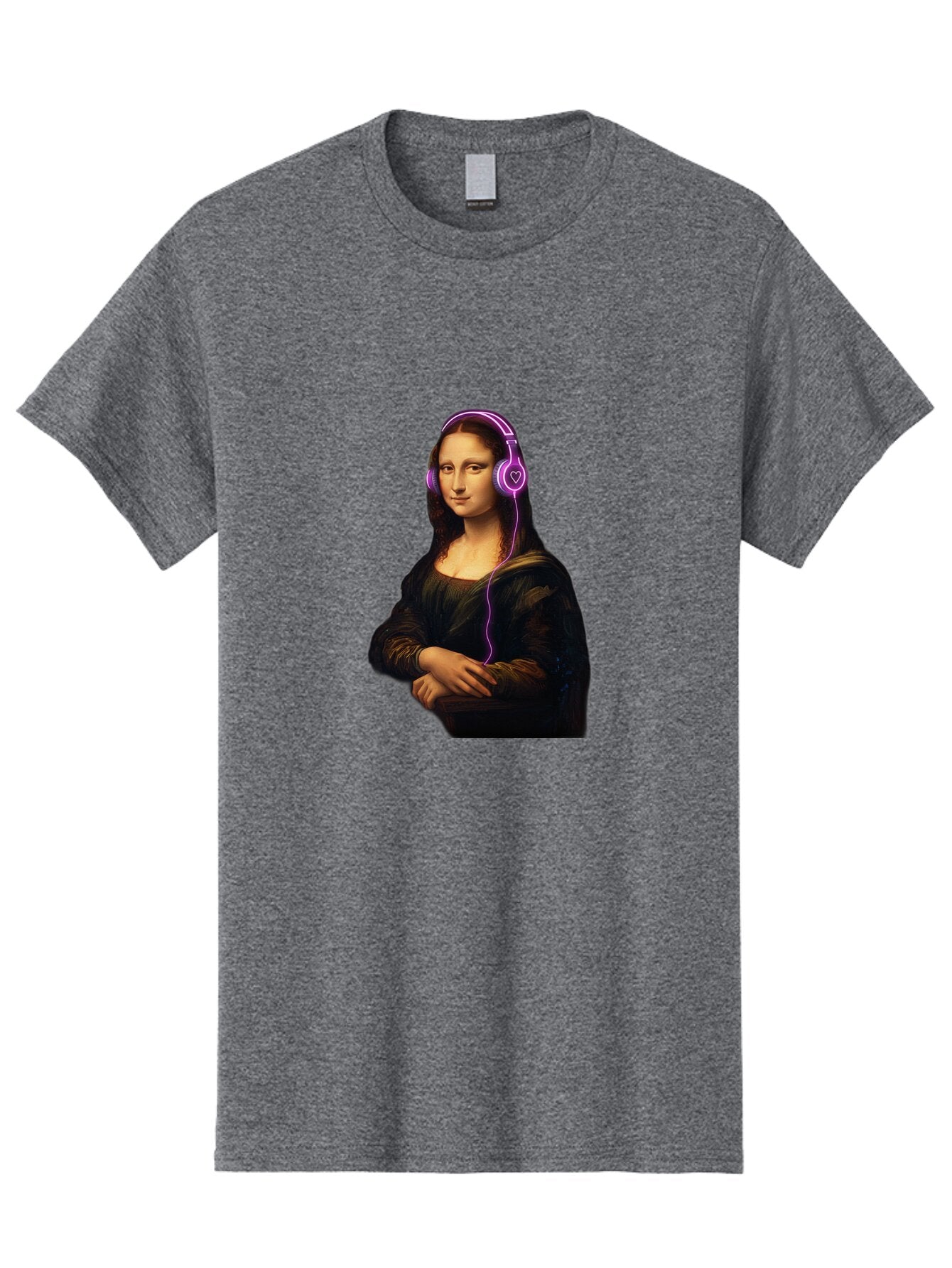 Mona-Lisa-With-Headphones Men'S Graphic Tee, 100% Cotton, Comfortable Casual Summer Wear, Machine Washable, Vintage Camera, Old Camera, Antique Camera, Black Camera, Classic Photography, Photography Equipment, Nostalgic Device, Film Camera, Bam912 7