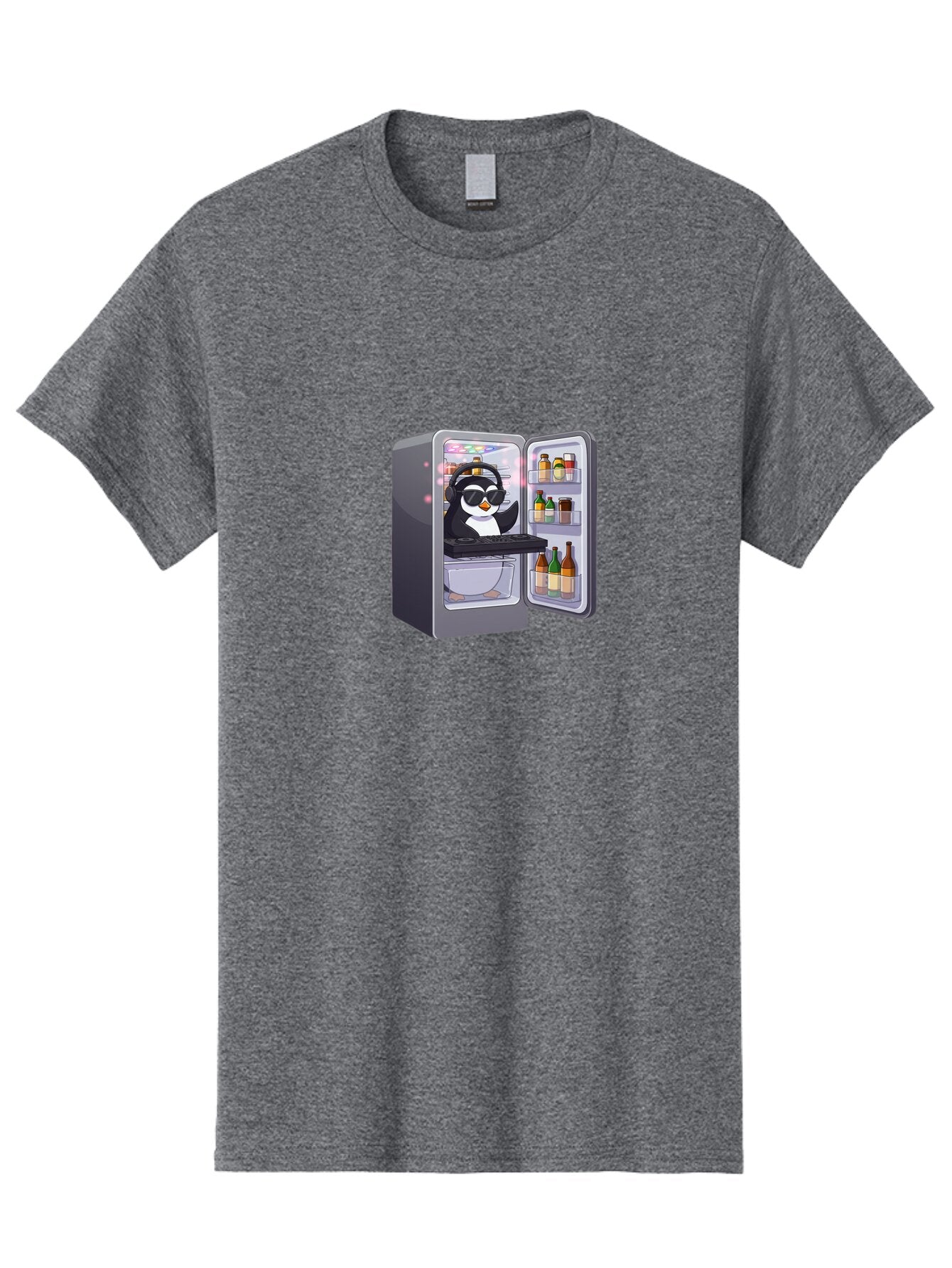 Penguin-Dj-1 Men'S Graphic Tee, 100% Cotton, Comfortable Casual Summer Wear, Machine Washable, Vintage Camera, Old Camera, Antique Camera, Black Camera, Classic Photography, Photography Equipment, Nostalgic Device, Film Camera, Camera Art Ban066 13
