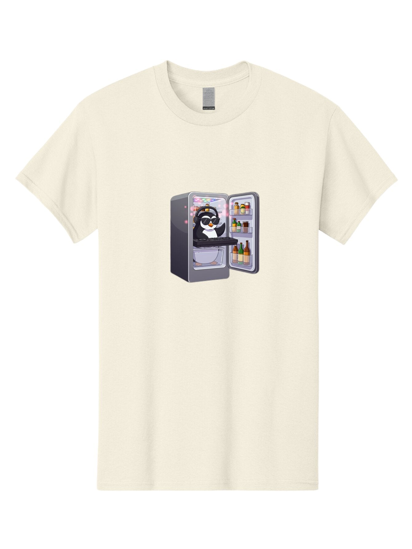 Penguin-Dj-1 Men'S Graphic Tee, 100% Cotton, Comfortable Casual Summer Wear, Machine Washable, Vintage Camera, Old Camera, Antique Camera, Black Camera, Classic Photography, Photography Equipment, Nostalgic Device, Film Camera, Camera Art Ban066