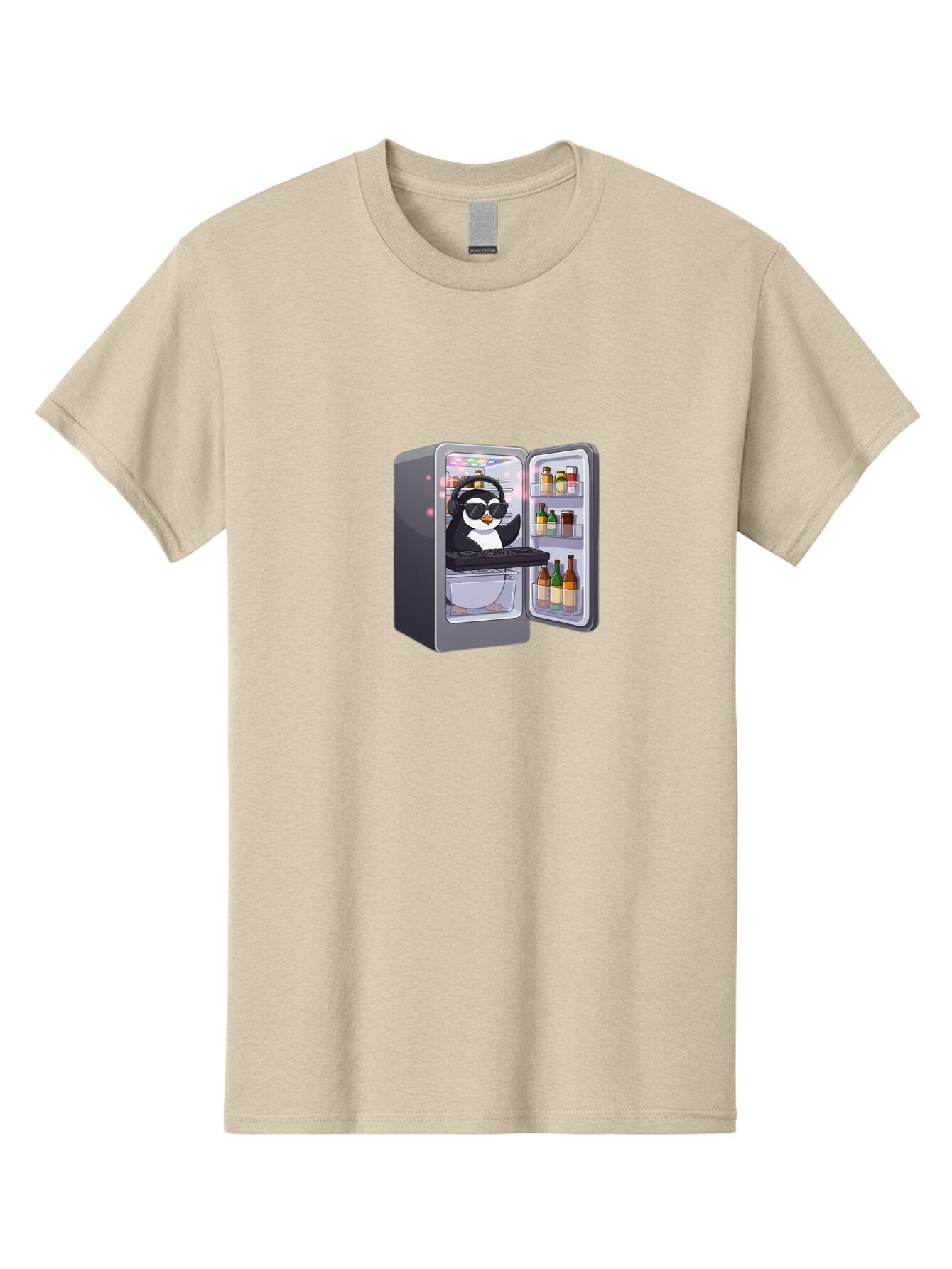 Penguin-Dj-1 Men'S Graphic Tee, 100% Cotton, Comfortable Casual Summer Wear, Machine Washable, Vintage Camera, Old Camera, Antique Camera, Black Camera, Classic Photography, Photography Equipment, Nostalgic Device, Film Camera, Camera Art Ban066 14