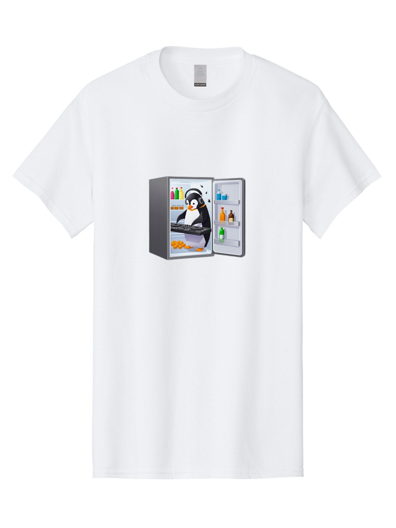 Penguin-Djing-In-Fridge Men'S Graphic Tee, 100% Cotton, Comfortable Casual Summer Wear, Machine Washable, Vintage Camera, Old Camera, Antique Camera, Black Camera, Classic Photography, Photography Equipment, Nostalgic Device, Film Camera, Ban069 13