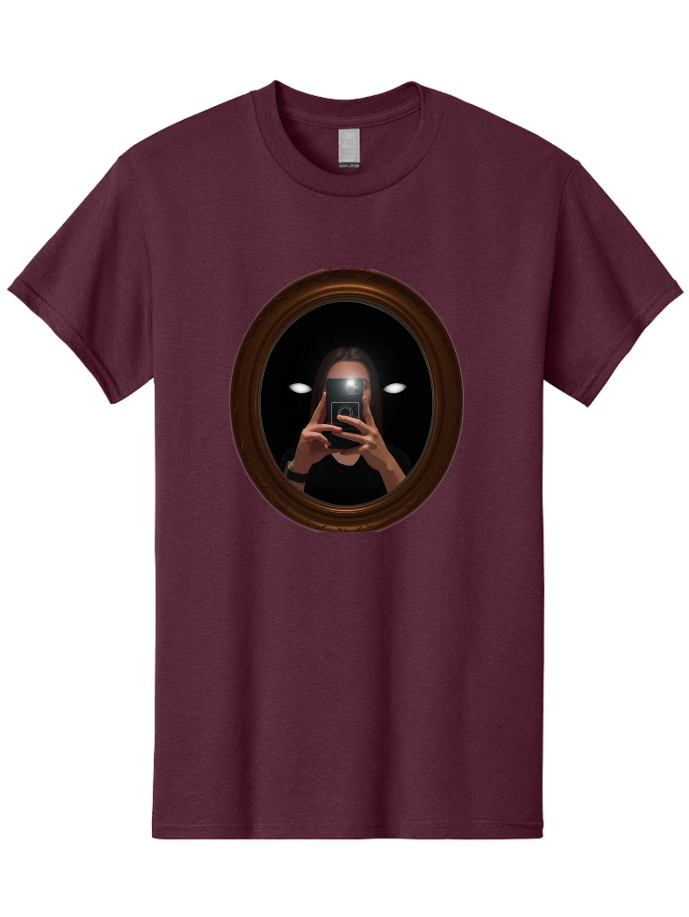Woman-Taking-Selfie-In-Oval-Mirror Men'S Graphic Tee, 100% Cotton, Comfortable Casual Summer Wear, Machine Washable, Vintage Camera, Old Camera, Antique Camera, Black Camera, Classic Photography, Photography Equipment, Nostalgic Device, Bap015 11