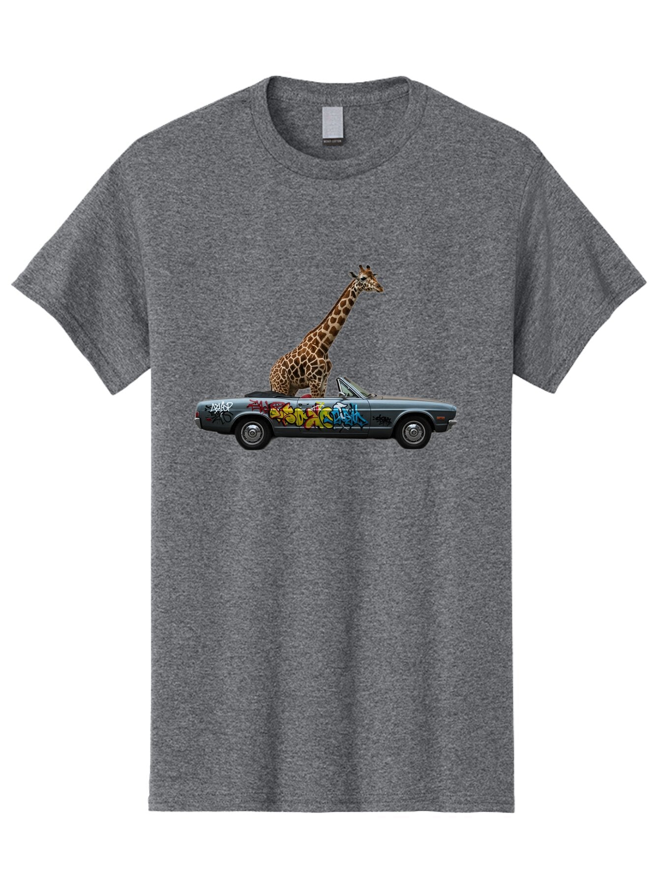 Giraffe-In-Convertible-3 Men'S Graphic Tee, 100% Cotton, Comfortable Casual Summer Wear, Machine Washable, Vintage Camera, Old Camera, Antique Camera, Black Camera, Classic Photography, Photography Equipment, Nostalgic Device, Film Camera, Baq898 15