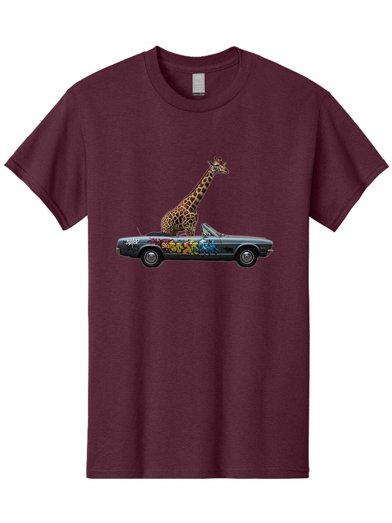 Giraffe-In-Convertible-3 Men'S Graphic Tee, 100% Cotton, Comfortable Casual Summer Wear, Machine Washable, Vintage Camera, Old Camera, Antique Camera, Black Camera, Classic Photography, Photography Equipment, Nostalgic Device, Film Camera, Baq898 1