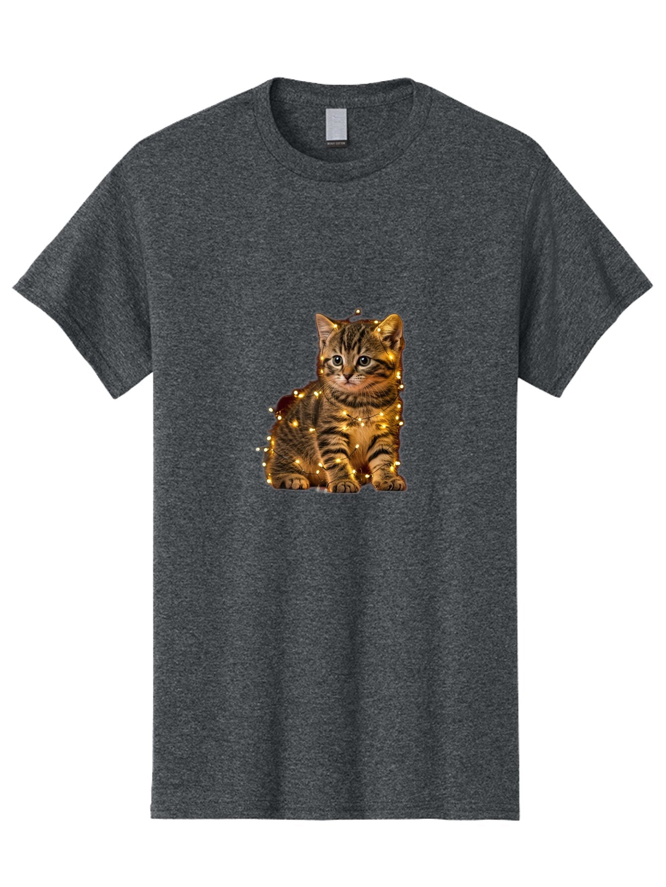 Kitten-With-Christmas-Lights Men'S Graphic Tee, 100% Cotton, Comfortable Casual Summer Wear, Machine Washable, Vintage Camera, Old Camera, Antique Camera, Black Camera, Classic Photography, Photography Equipment, Nostalgic Device, Film Camera, Bar028